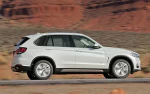 Cars wallpapers BMW X5 xDrive30d - 2013