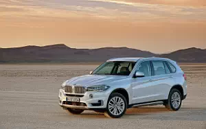 Cars wallpapers BMW X5 xDrive30d - 2013