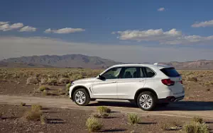 Cars wallpapers BMW X5 xDrive30d - 2013