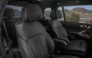 Cars wallpapers BMW X7 M60i xDrive - 2022