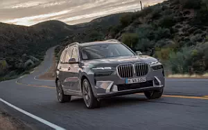 Cars wallpapers BMW X7 xDrive40i - 2022