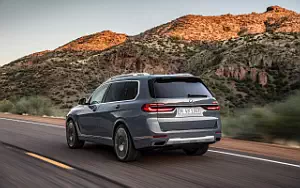 Cars wallpapers BMW X7 xDrive40i - 2022