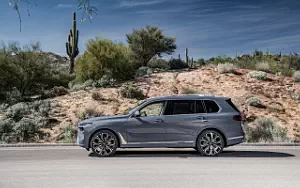 Cars wallpapers BMW X7 xDrive40i - 2022