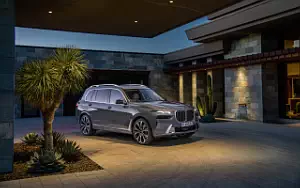 Cars wallpapers BMW X7 xDrive40i - 2022