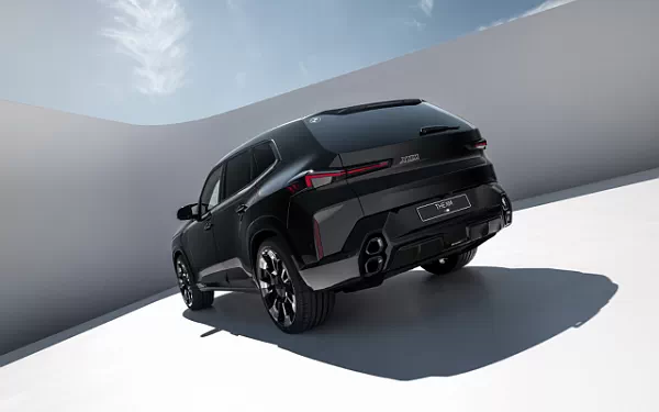 Cars wallpapers BMW XM (Black) - 2023