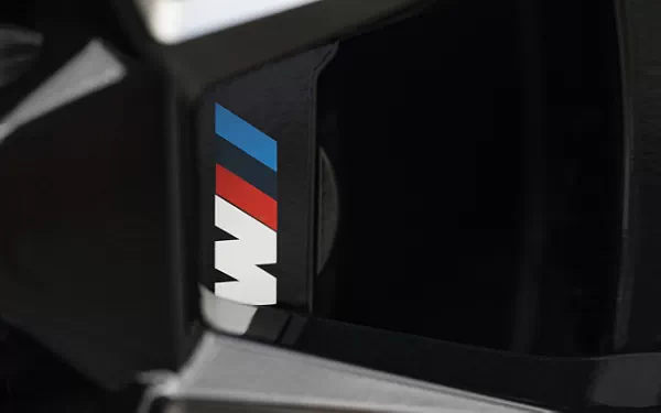 Cars wallpapers BMW XM (Black) - 2023