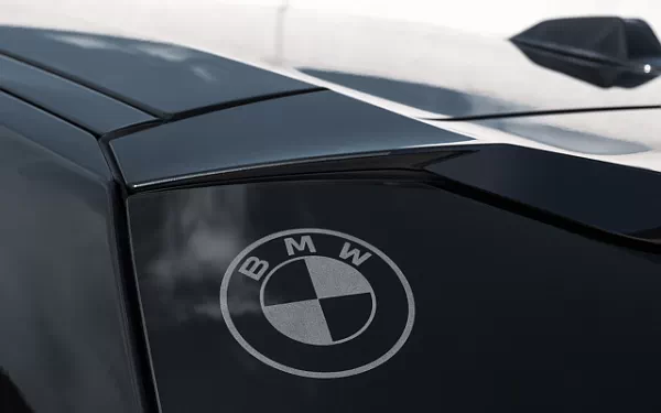 Cars wallpapers BMW XM (Black) - 2023
