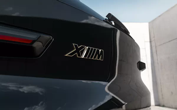 Cars wallpapers BMW XM (Black) - 2023