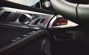 Cars wallpapers BMW XM Label Red - 2023