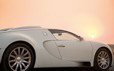 Cars wallpapers Bugatti Veyron White - 2008