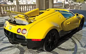 Cars wallpapers Bugatti Veyron Grand Sport Roadster Middle East Edition - 2012
