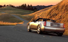 Cars wallpapers Cadillac XLR 2004