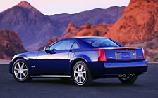 Cars wallpapers Cadillac XLR 2004