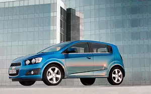 Cars wallpapers Chevrolet Aveo - 2011