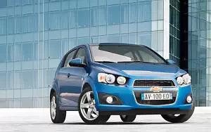 Cars wallpapers Chevrolet Aveo - 2011