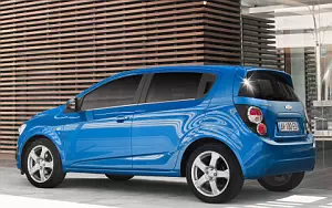 Cars wallpapers Chevrolet Aveo - 2011