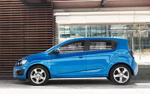 Cars wallpapers Chevrolet Aveo - 2011