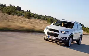 Cars wallpapers Chevrolet Captiva - 2013