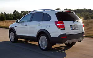 Cars wallpapers Chevrolet Captiva - 2013