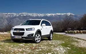 Cars wallpapers Chevrolet Captiva - 2013