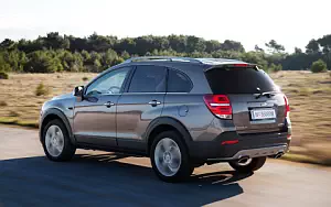 Cars wallpapers Chevrolet Captiva - 2013