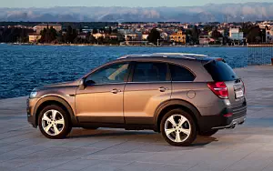 Cars wallpapers Chevrolet Captiva - 2013