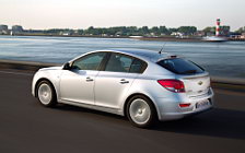 Cars wallpapers Chevrolet Cruze Hatchback - 2011