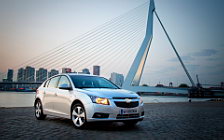 Cars wallpapers Chevrolet Cruze Hatchback - 2011