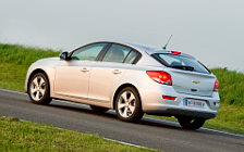 Cars wallpapers Chevrolet Cruze Hatchback - 2011