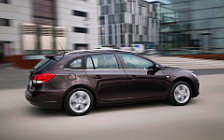 Cars wallpapers Chevrolet Cruze Station Wagon - 2012