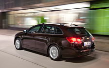 Cars wallpapers Chevrolet Cruze Station Wagon - 2012