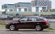 Cars wallpapers Chevrolet Cruze Station Wagon - 2012