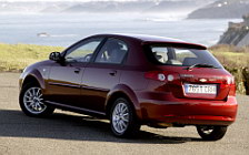 Cars wallpapers Chevrolet Lacetti Hatchback - 2005