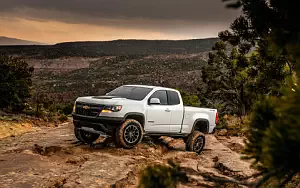 Cars wallpapers Chevrolet Colorado ZR2 Extended Cab Duramax Diesel - 2017