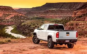 Cars wallpapers Chevrolet Colorado ZR2 Extended Cab Duramax Diesel - 2017