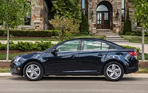 Cars wallpapers Chevrolet Cruze Clean Turbo Diesel - 2013