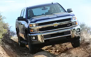 Cars wallpapers Chevrolet Silverado 2500 HD LT Z71 Crew Cab - 2014