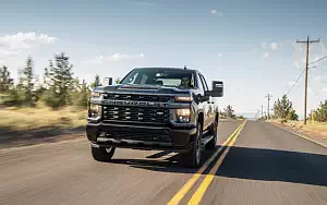 Cars wallpapers Chevrolet Silverado 2500 HD Custom Crew Cab - 2019