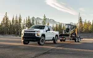 Cars wallpapers Chevrolet Silverado 2500 HD Custom Crew Cab - 2019