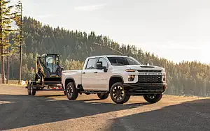 Cars wallpapers Chevrolet Silverado 2500 HD Custom Crew Cab - 2019