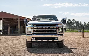Cars wallpapers Chevrolet Silverado 2500 HD LTZ Z71 Crew Cab - 2019