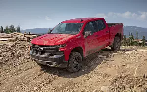 Cars wallpapers Chevrolet Silverado LT Z71 Trailboss Crew Cab - 2018