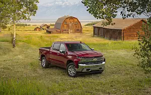 Cars wallpapers Chevrolet Silverado LTZ Z71 Crew Cab - 2018