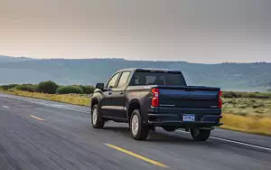 Cars wallpapers Chevrolet Silverado RST Crew Cab - 2018