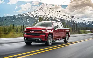 Cars wallpapers Chevrolet Silverado RST Z71 Duramax Crew Cab - 2019