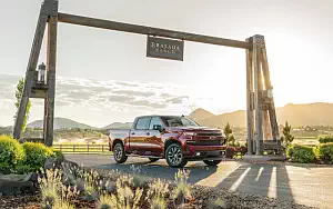 Cars wallpapers Chevrolet Silverado RST Z71 Duramax Crew Cab - 2019