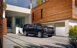 Cars wallpapers Chevrolet Suburban High Country - 2022
