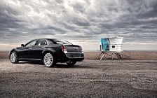 Cars wallpapers Chrysler 300 - 2011