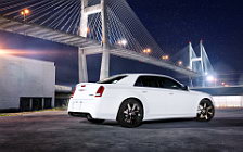 Cars wallpapers Chrysler 300 SRT8 - 2012