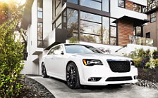 Cars wallpapers Chrysler 300 SRT8 - 2012